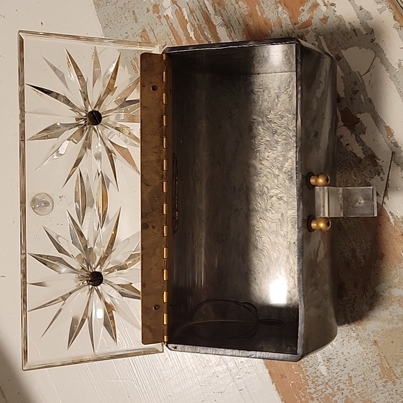 Lucite 1950s Box Purse - Picture 8 of 8